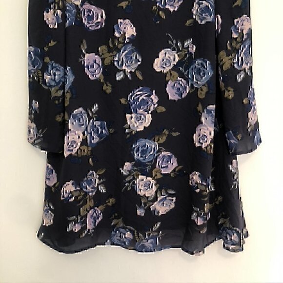 BELLE BADGLEY MISCHKA Navy Blue Green Rose Floral Long Flare Sleeve Shift Dress - Picture 3 of 12